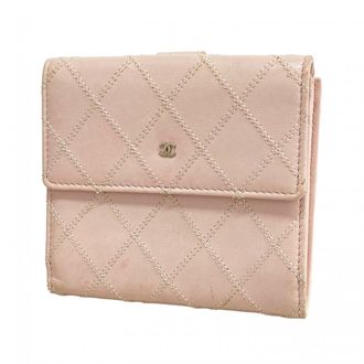 Chanel Pink Leather Wallet (Bi-Fold) (Pre-Owned)
