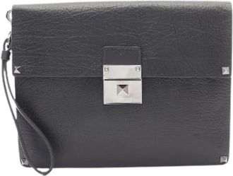 Valentino Pre-owned Clutches, male, Black, Size: ONE SIZE Pre-owned Rockstuds Leather Clutch Bag