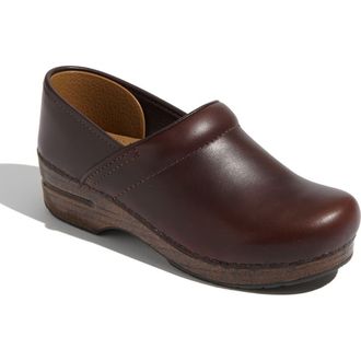 Dansko Professional Oiled Leather Clog in Antq Brown at Nordstrom, Size 10.5-11Us