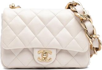 Chanel Borsa a spalla Funky Town Flap piccola in pelle di agnello trapuntata 2021-2025 - Marrone