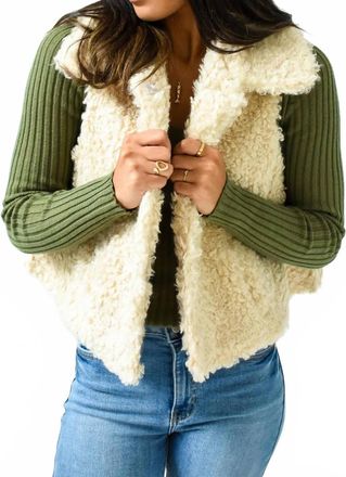 Merci Furry Good Time Sherpa Vest In Ivory