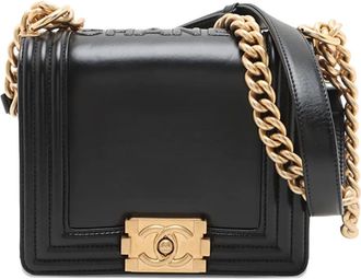 Chanel 2021-2025 Small Calfskin Boy Flap crossbody bag - Zwart