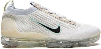 Nike Air Vapormax 2021 White/Light Madder Root/Light sneakers - unisex - Rubber/Fabric/Fabric - 9.5