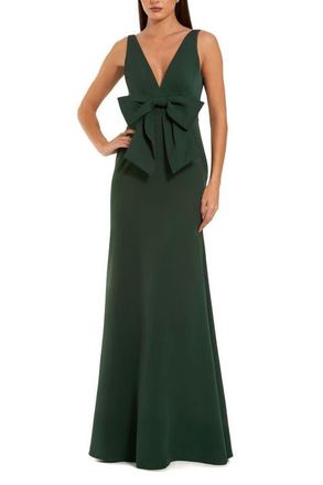 Mac Duggal Crepe Sleeveless V Neck Column Dress With Bow in Emerald at Nordstrom, Size 4