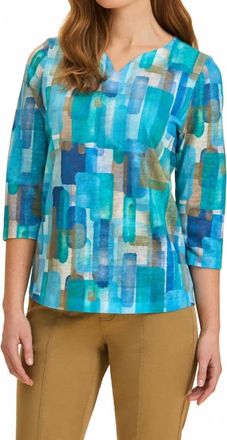 FDJ 3/4 Sleeve Notch Neck Top In Blue Rockefeller