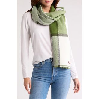 Hunter Heavyweight Reversible Plaid Scarf in Maa Green 301 at Nordstrom Rack
