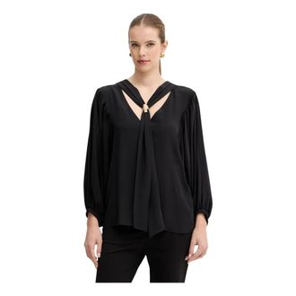 Simona Corsellini Overhemden, Dames, Zwart, S, Leer, Blouse met zachte halslijn in zijdeblend