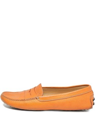 Tod's pre-owned Gommino leather loafers - Orange
