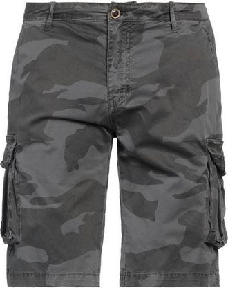 Close-Up BOTTOMWEAR - Shorts & Bermuda Shorts sur YOOX.COM