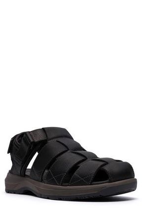 Clarks Guideview Cove Fisherman Sandal in Black Leather at Nordstrom Rack, Size 12