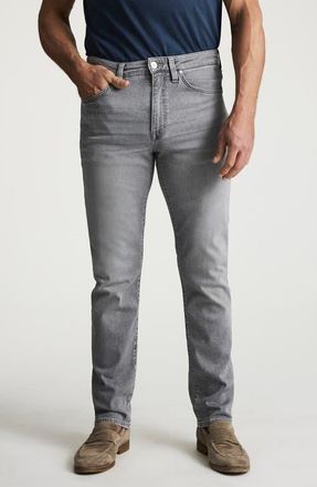 34 Heritage Courage Straight Leg Jeans in Light Smoke Brushed Urb at Nordstrom, Size 32 X 32