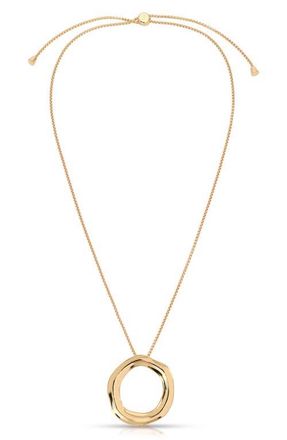 Ettika Open Circle Pendant Necklace in Gold at Nordstrom