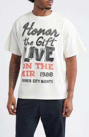Honor The Gift Live on the Air Graphic T-Shirt in Bone at Nordstrom Rack, Size Medium