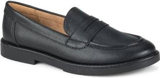 BareTraps Calli Croc Embossed Faux Leather Loafer in Black at Nordstrom, Size 7.5
