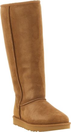 UGG Boots - Chestnut