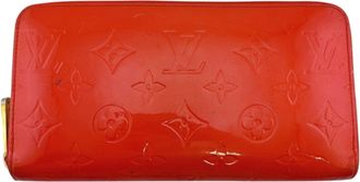 Louis Vuitton Vernis Red Color Vernis Leather Long Wallet (Bi-Fold) (Pre-Owned)