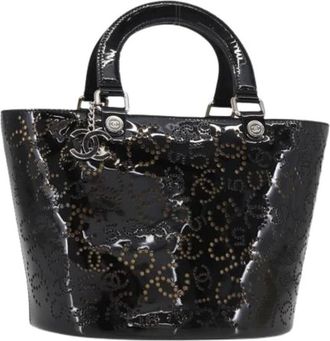 Chanel Pre-owned Bucket Bags, female, Black, Size: ONE SIZE Pre-owned Vintage Bucket Bag