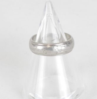 Burberry Silver Platinum 900 Band Ring (Pre-Owned)