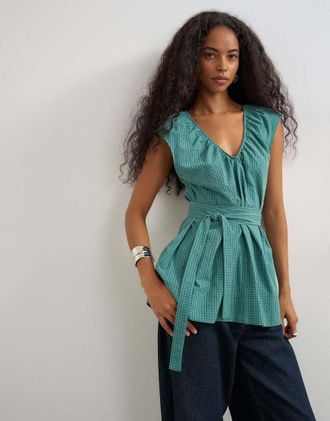 Topshop top con scollo arricciato e dettaglio da annodare a quadri verde e blu