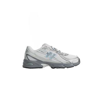New Balance 740 Sneakers