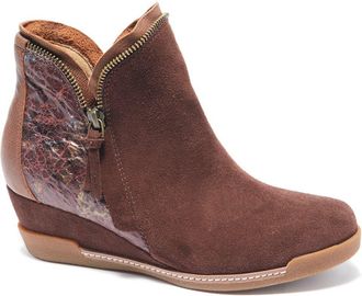 Hälsa Footwear Dana Wedge Bootie in Dark Brown Suede With Foliage at Nordstrom, Size 6.5