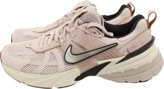 Nike V2K Run - Dames - Hardloopschoenen - Roze - 42 EU - Fitness