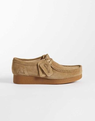 Clarks Wallabee EVO - Scarpe in camoscio color cuoio scuro-Marrone