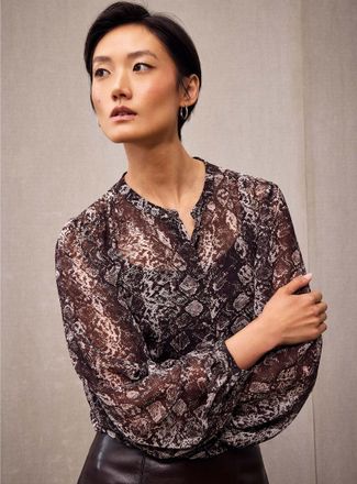 Contemporaine Womens Puff-sleeve snake chiffon blouse