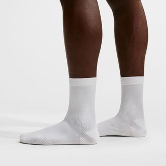 Nike Unisex Run Lightweight Running Crew Socks (1 Pair) in White | HV6919-100