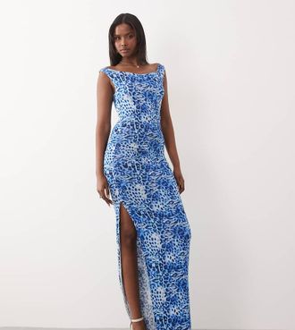 Juicy Couture Esclusiva Juicy Couture - Vestito lungo blu leopardato con logo in strass e spacco laterale