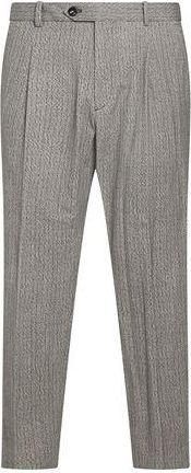 Circolo 1901 BOTTOMWEAR - Pantaloni su YOOX.COM