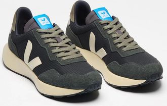 Veja Womens Veja Paulistana Womens Black Pierre Trainers - Size: 8