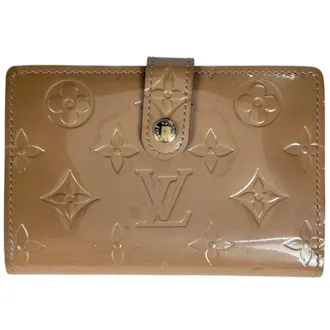 Louis Vuitton Beige Noisette Monogram Vernis Wallet (Bi-Fold) (Pre-Owned)