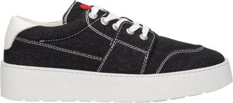 Ami Sneakers met Madison De Coeur-logo