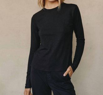Bella Dahl Long Sleeve Crew Neck T-Shirt In Black