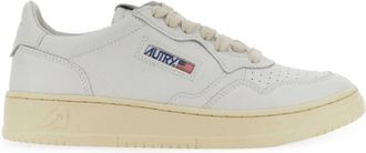 Autry Medalist Low Perforated Cow Leather Sneakers