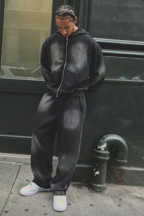 Boohooman Mens Oversized Boxy Zip Through Rhinestone washed Hoodie And Baggy Jogger Tracksuit - Black Cotton - Size Large