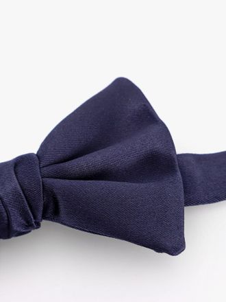 Giorgio Armani Mens Silk Bow Tie Blue Ties &
