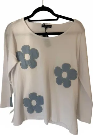 French Kyss Womens Daisy Pullover Sweater In White