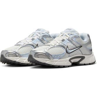 Nike V5 RNR Sneaker in White/Smoke Grey/Blue at Nordstrom Rack, Size 8
