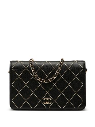 Chanel 2019 CC Studded Goatskin Wallet On Chain crossbody bag - Black