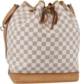 Louis Vuitton Pre-owned Bucket Bags, female, White, Size: ONE SIZE Pre-owned Canvas Bucket Bag