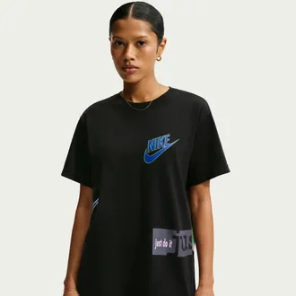 Nike Womens Nike Sportswear Classic Oversized T-Shirt in Black | IM6432-010