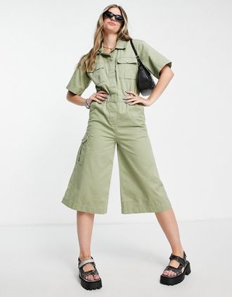 Jack & Jones Utility-Jumpsuit in Khaki mit kurzem Schnitt-Gr&uuml;n