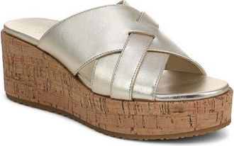 Vionic Dawn Sandal in Gold at Nordstrom, Size 7.5