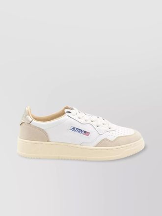 Autry medalist low top sneakers with gold detail