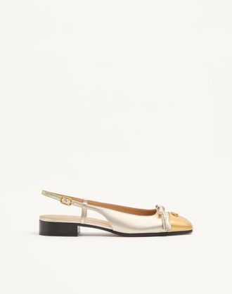 Valentino Garavani Ballerina Slingback Valet Du Roi In Nappa Laminata 25mm Donna PLATINO/ORO 36.5