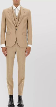HUGO BOSS tailored suit with notch lapel and single-breasted