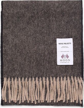 Norse Projects Rechteckiger Schal aus Merinowolle mit Streifenmuster Moon
