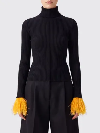 La DoubleJ Dolcevita in cashmere e seta a coste con polsi in piume
